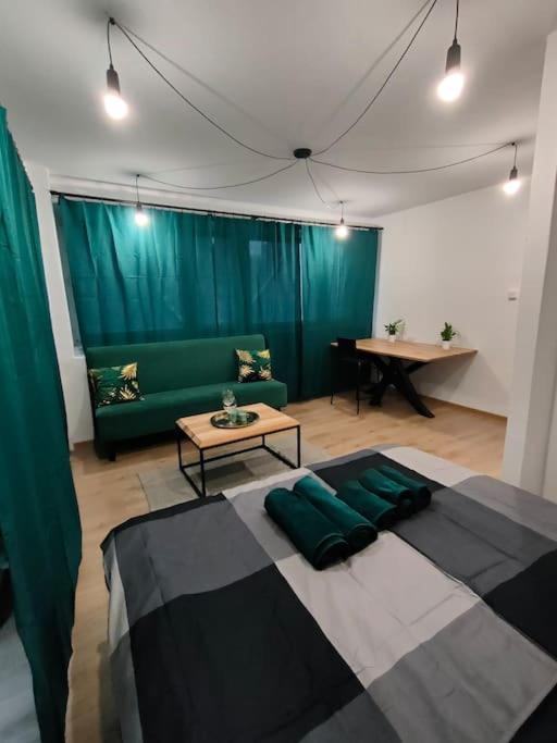 Apartament Szmaragdowy Centrum Lejlighed Warszawa Eksteriør billede